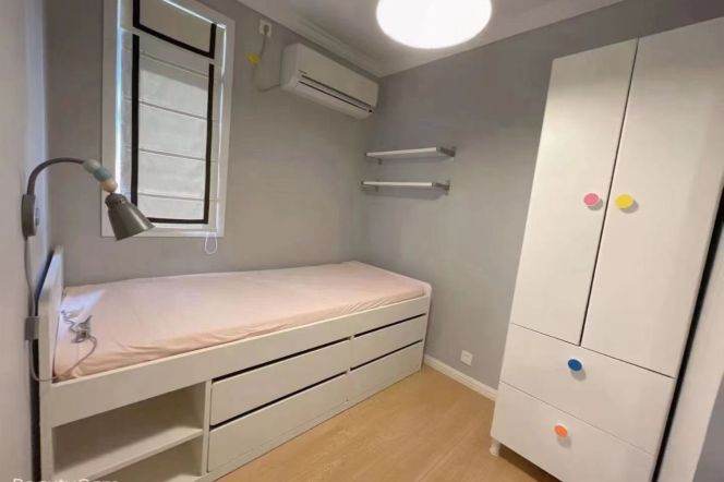 Elevator 1+1Br/1Lr/1Bt apt nr Hongqiao rd,M3/4/10