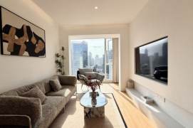 Hanzhong Rd metro/1br1bt/central AC/floor heat/dishwasher/oven