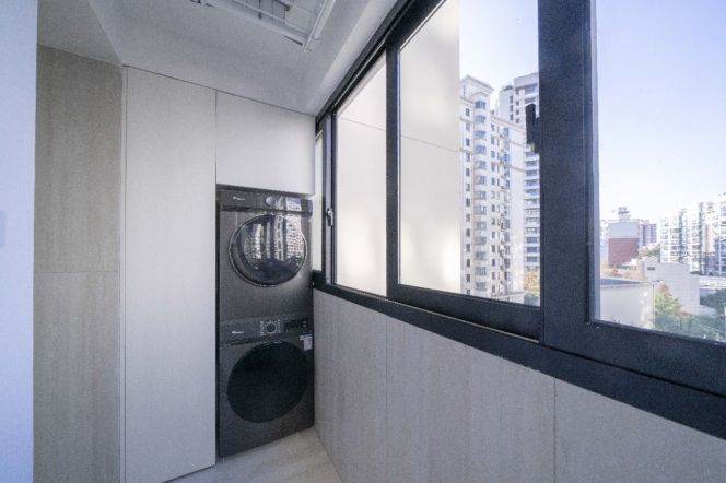 Xujiahui, high cost performance, 3-bedroom with floor-to-ceiling Windows and bay Windows