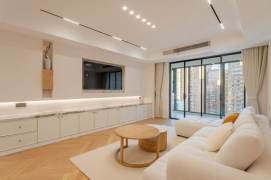 Xujiahui/3br2bt/central AC/floor heat/oven/balcony