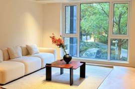 Zhongshan Park subway Station, zero distance, large 2-bedroom, greenery visible from the window