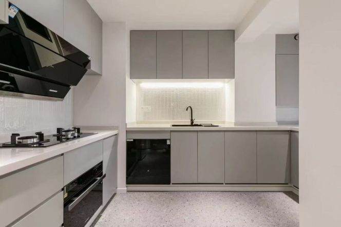 Morden 1bedroom with floor heating in  Jing an temple area