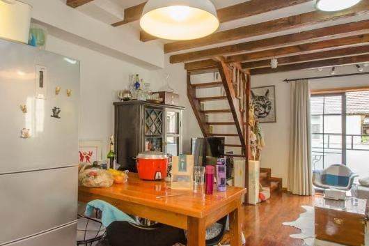 2 brs, 2 baths with Private terrace @ Jiashan metro L9&12