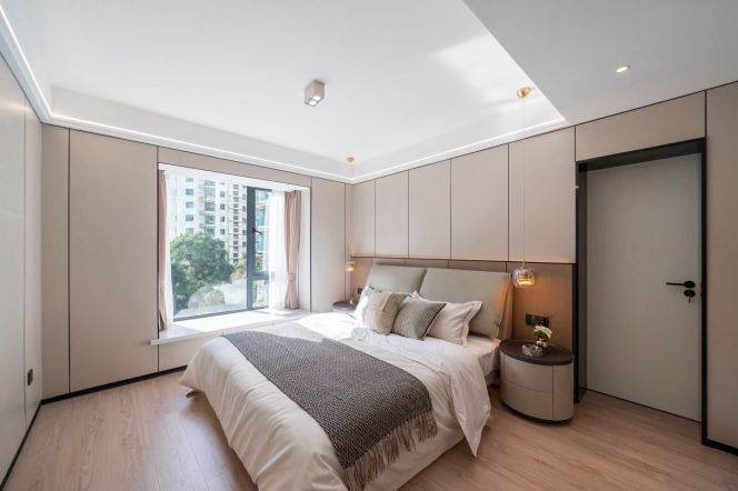 Suzhou River, Wuning Road subway entrance, large 3-bedroom apartment with floor heating