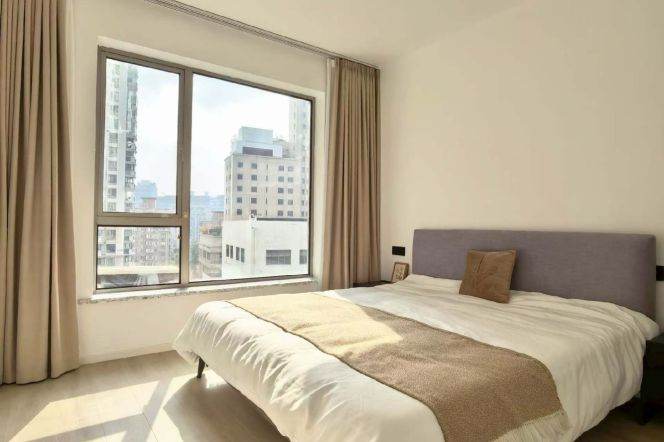 3-bedroom apartment with floor heating, near Zhongshan Park Metro Lines 2, 3 and 4