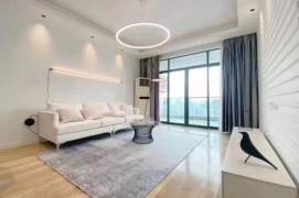 Spacious High-Floor 1BR Residence in Lujiazui