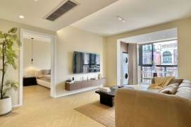 Wuding Rd metro/1br1bt/central AC/floor heat/oven