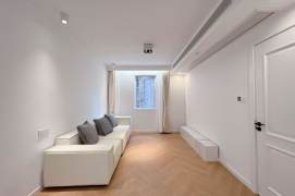 Modern 1br with elevator near Changping Rd M7