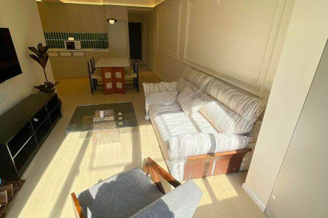 Charming large 1br 2lrs Nr L10/11 jiaotong university sta