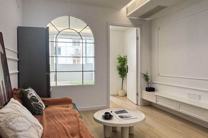 Newly renovated 1Br | Next to Jiangsu Rd |Zhongshan Park Metro L2/3/4 | 6.4K