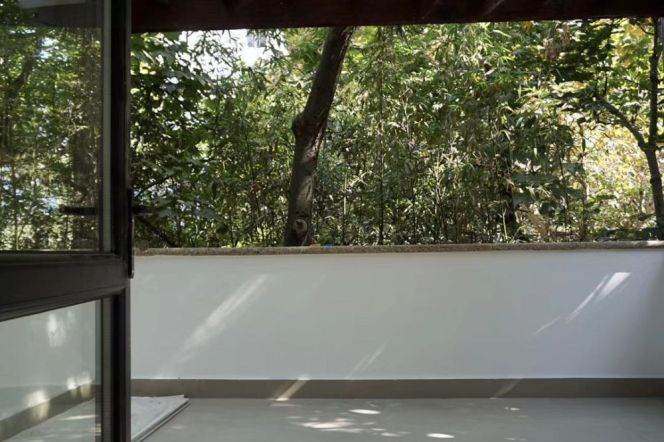 nice 3 brs floor heating nice balcony near IAPM line 1,10,12 and many restaurants 30K