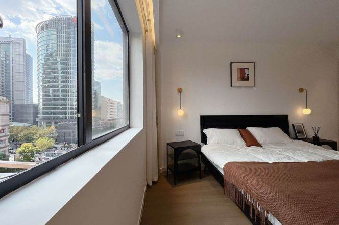 Brightly one br with open balcony zero distance from the zhongshan park metro station