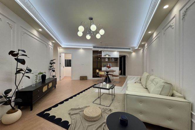  Renovated 3br high-rise with floor heating at Changning L3/4/10 