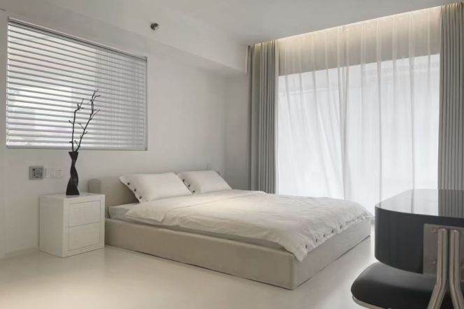 1Bdr 1Bath/ Fabulous&Spacious/L2/10 East Nanjing Rd/Yuyuan Garden/Huge Balcony