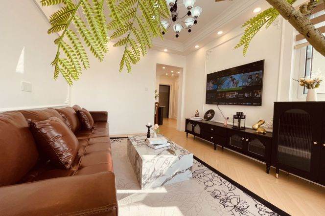  Renovated 1br high-rise at Huangpu Line 4/8/9 