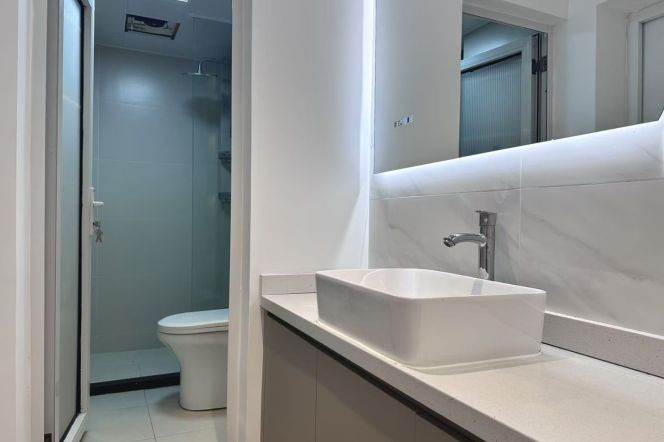 Nice yard 1Br/1Lr/1Bt apt nr Zhongshan park,M2/3/4