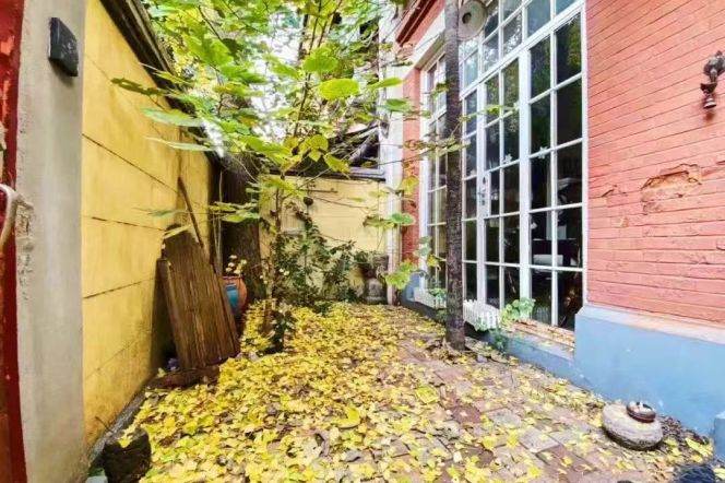 Decent 3Brs JianGuo M Rd Old House