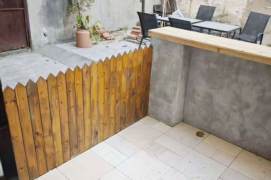 Lovely 1BR 1LR / private outdoor yard / fresh decor near iapm 