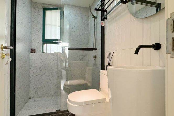 1 br near L10/L11 jiaotong uni station