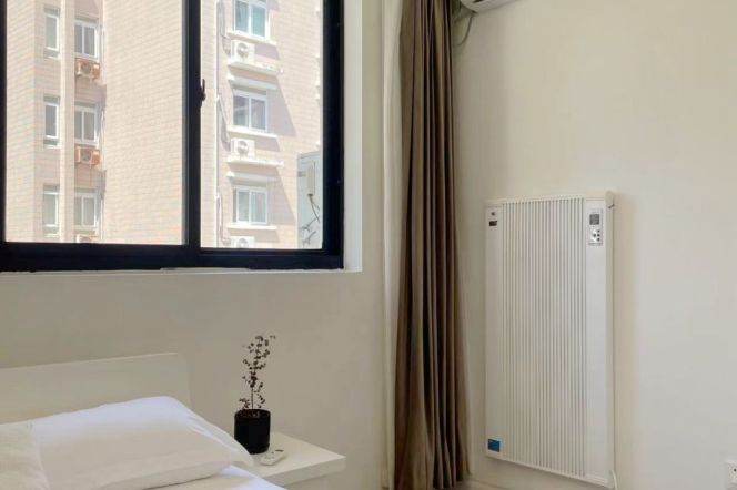 Spacious&Modern 2Bdrs 1Bath Apt+L2/3/4 Zhong Shan Park+5F Walk Up+Large Closets