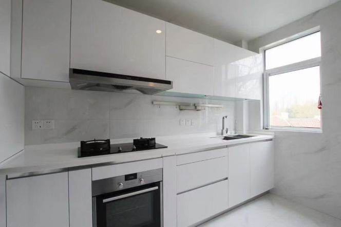 Shanghai Library elevator 2BR with balcony