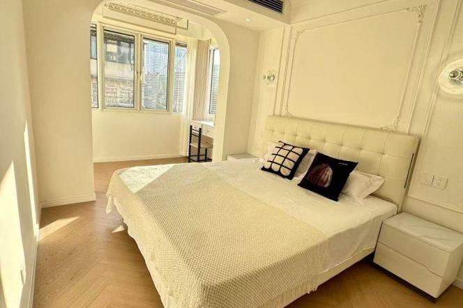 Zhongshan park elevator 2BR 2BATH apartment