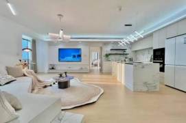 3 br 160 sqm modern&big Living room&floor heating/ Zhongshan Park 19K