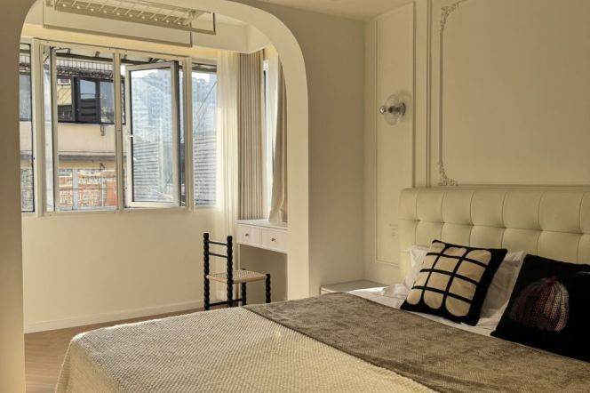 Great sunshine 2BR -2bathr + elevator| Zhongshan Park Metro L2/3/4 | 6F New decoration