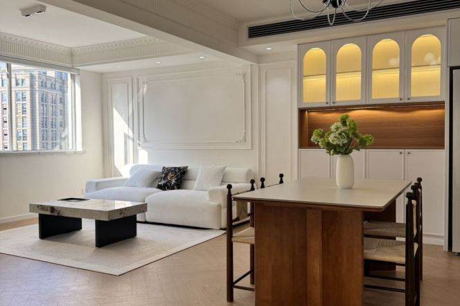 Great sunshine 2BR -2bathr + elevator| Zhongshan Park Metro L2/3/4 | 6F New decoration