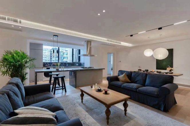 Morden 2brs with wall heating  belong to west nan jing road CBD