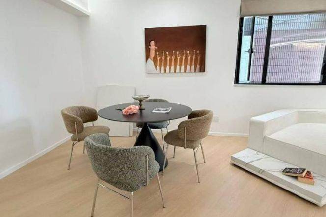 3 br 160 sqm modern&big Living room&floor heating/ Zhongshan Park 19K