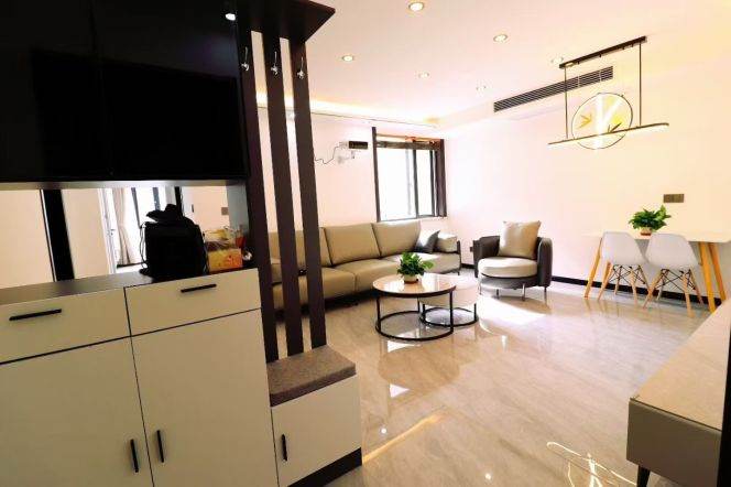 zhongshan park station two bedrooms