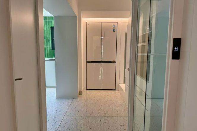 Charming YanQing Rd Old House