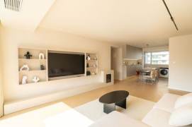 Brand New 3BR 2BA Residence w/Balcony Next to Century Park