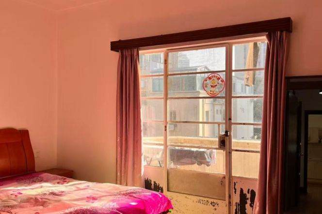 Changshu rd 2BR apartment