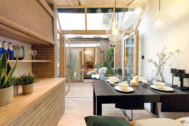 Character Changshu/Changle Rd 2BR+2BA with Oven/Dishwahser 15K 