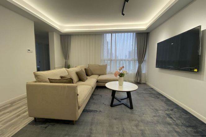 2 BDRS | Jing'an | Line 3 Dongbaoxing Rd, Line 8 West xizang Rd