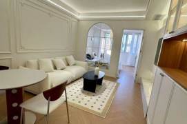 Cozy 1br with elevator near West Yan'an Rd 