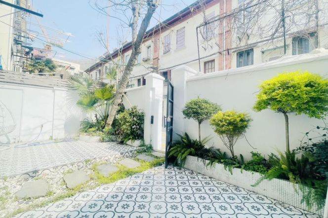 1 br near L13 middle huaihai rd station+yard