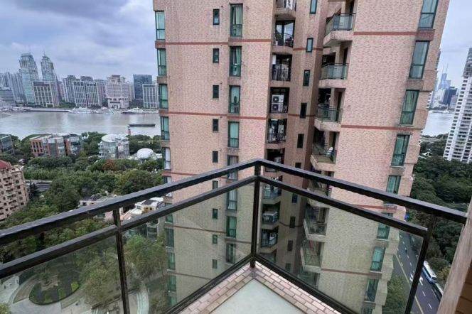 modern brand new 3brs floor heating open balcony nice river view only 31K