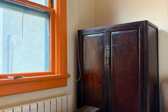 Historical Building 1br with elevator near L1/7/10/12 Changshu Road,Iapm