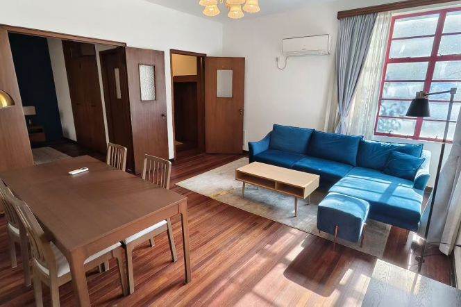 high-ceiling 1br with wall heating /Storage @Changshu Road,iapm