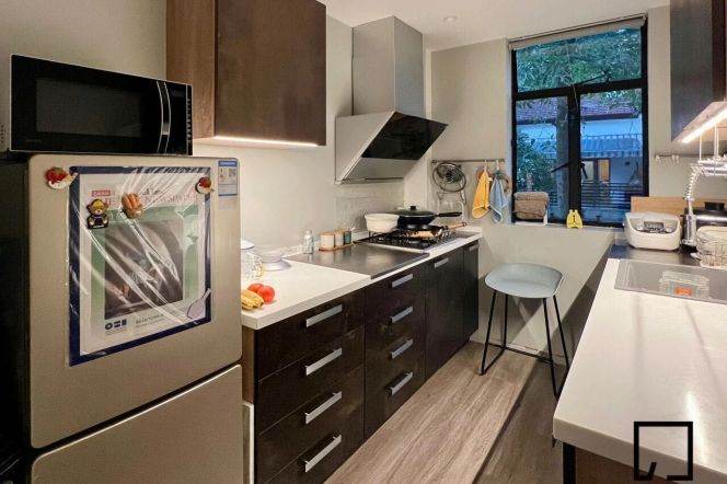 Cozy 2br with Terrace @Wuyuan Road，metro 1/7/10