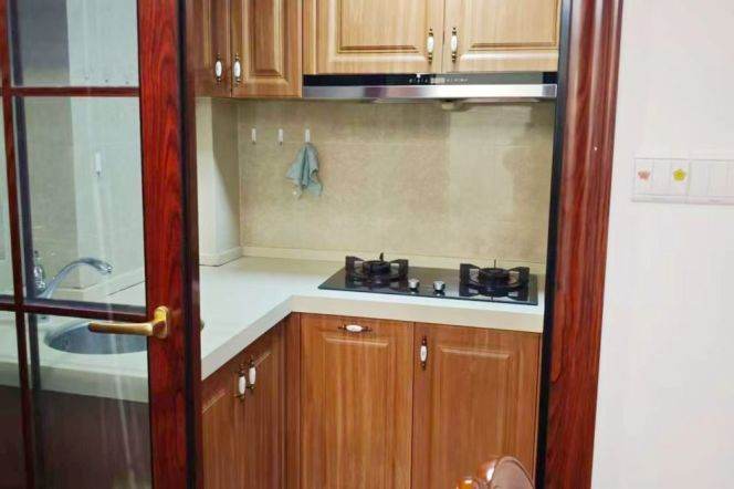 Super cozy & Sun- filled 2BR w elevator @Yueyang rd