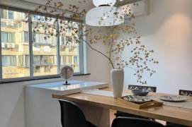 Modern 3Br-2bathr 150Sqm +floor heating @ Hongqiao rd, Simple & Beautiful