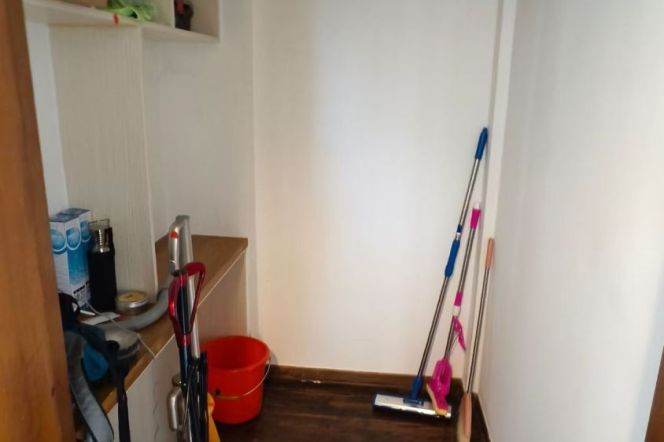 high-ceiling 1br with wall heating /Storage @Changshu Road,iapm