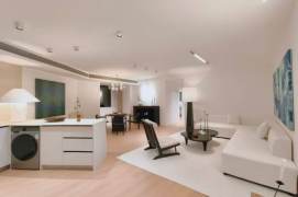  Fresh spacious 3brs Nr Hongqiao road M3/4/10