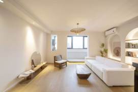 Spacious Huaihai Rd 3BR+2BA Highrise with View/Floorheating 21.6K  