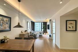 Xujiahui/1br1bt/central AC/floor heat/oven