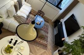 Modern & Cozy 2Br + terrace + heating | Next to L7 Changping Rd | Jing'an Temple